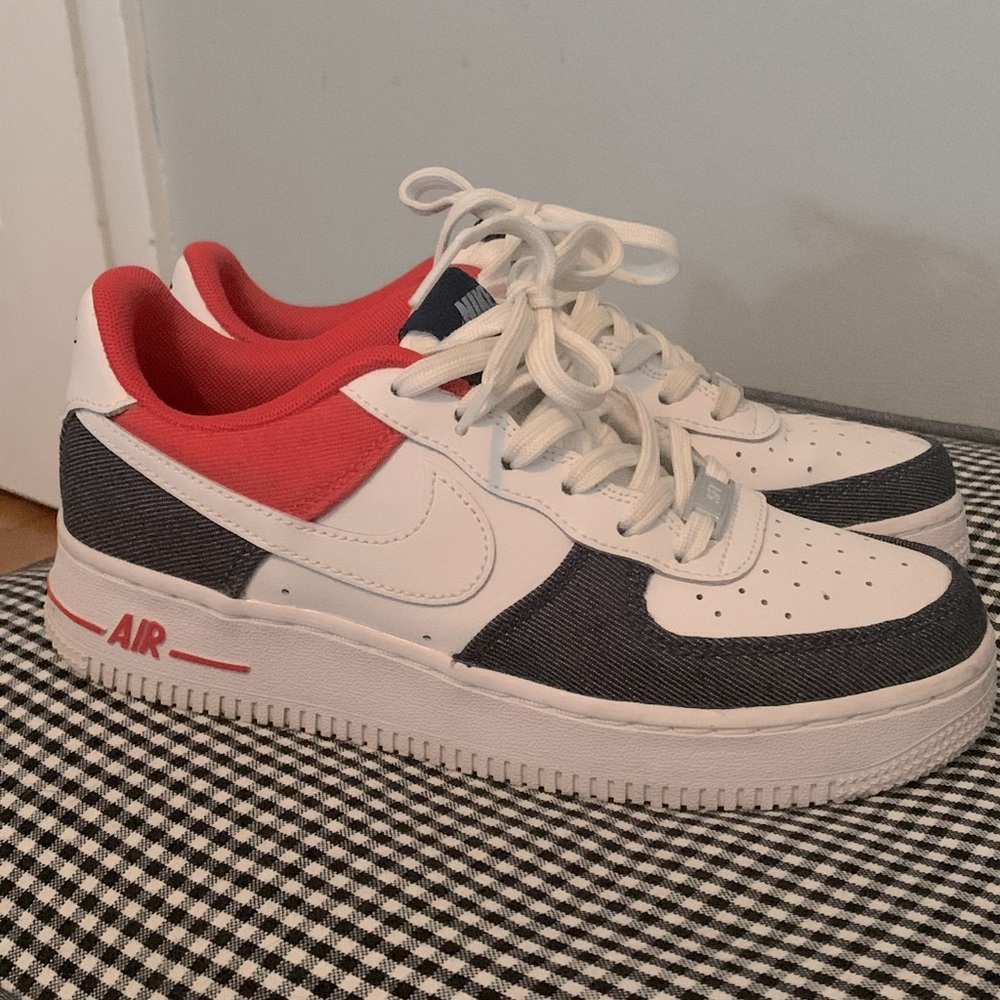 Air Force 1 '07 LX 'White Red Denim' red white and blue Air Force ones